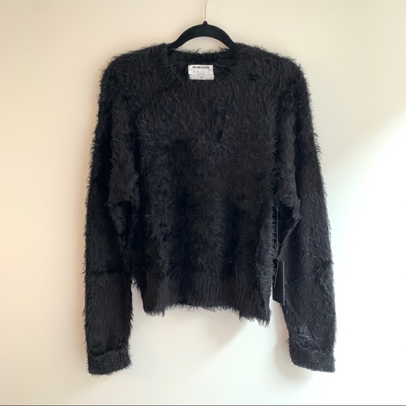 Revolve One Teaspoon Sugarloaf Fuzzy Crop Knit Sweater Black Size S NWT - Picture 8 of 16